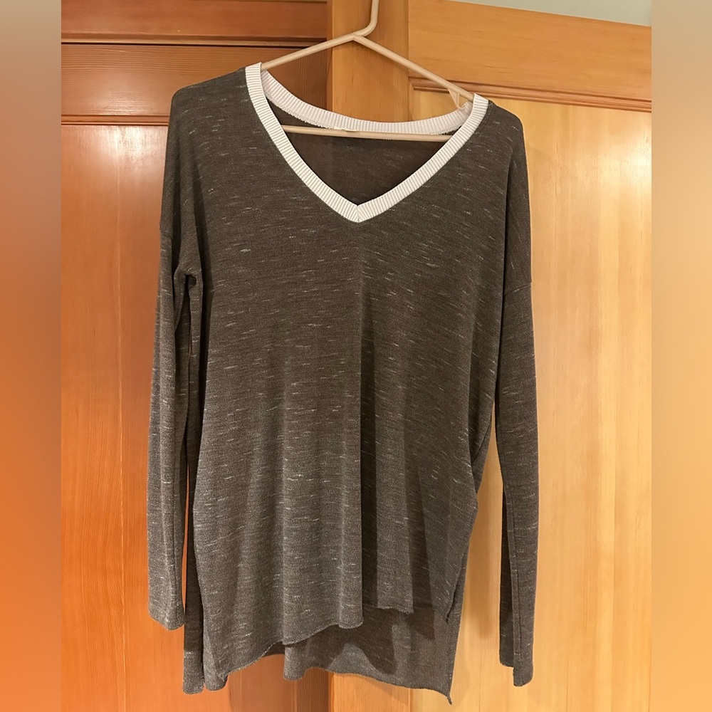 Aritzia Wilfred Brown Asymmetrical Hem Sweater